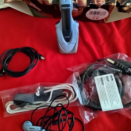 Nokia Music Player HDR-1 2001 full set mint condition retro gadget