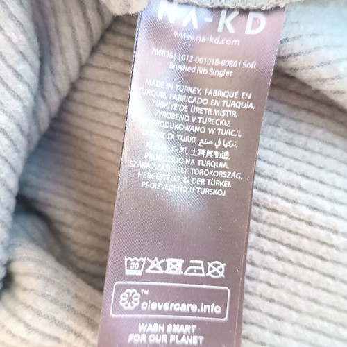 NA-KD Green Strap Top size M like new, winter fabric