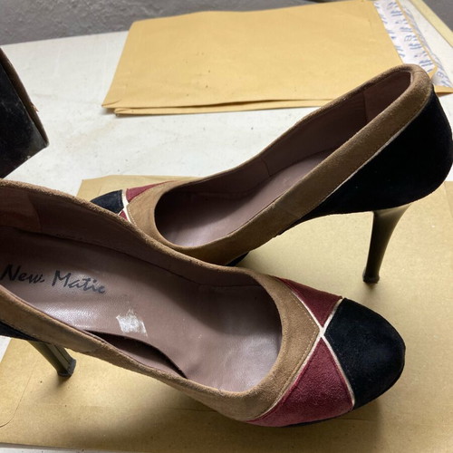 Pumps like new, high heels, size 39, black