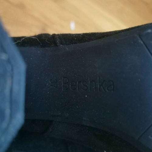 Bershka ankle boots with thick silver heel, black suede, size 37 like new
