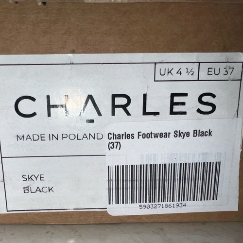 Charles leather boots new, size 37, with studs and laces