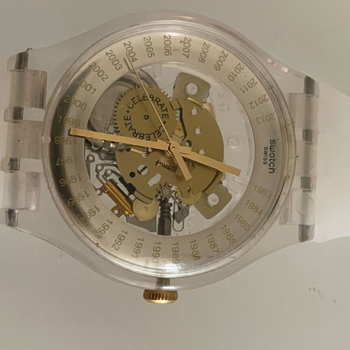Swatch Limited Edition SUOZ161 41 mm like new with silicone strap