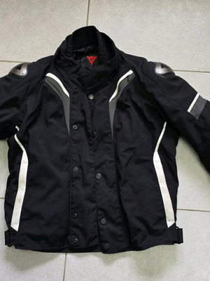 Dainese νούμερο 48
