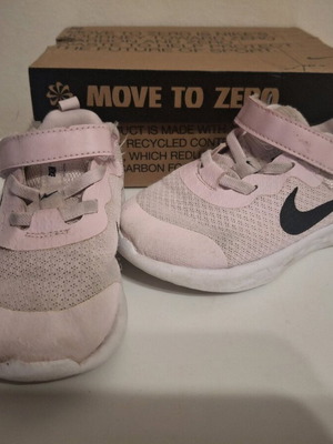 Nike Revolution pink used shoes size 26