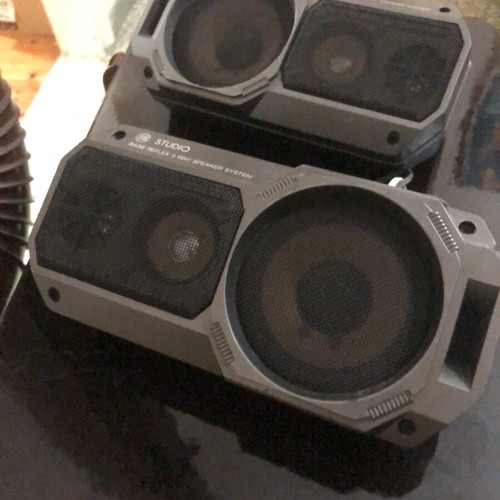 StudioTechnik 2x130w speakers used, bass reflex 3way system