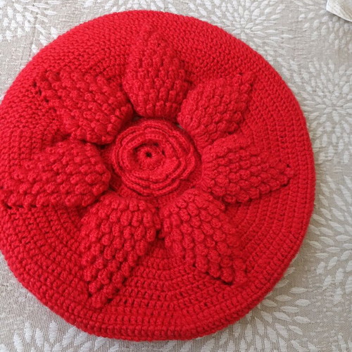 Handmade pillows pair, pure virgin wool, 38 cm diameter