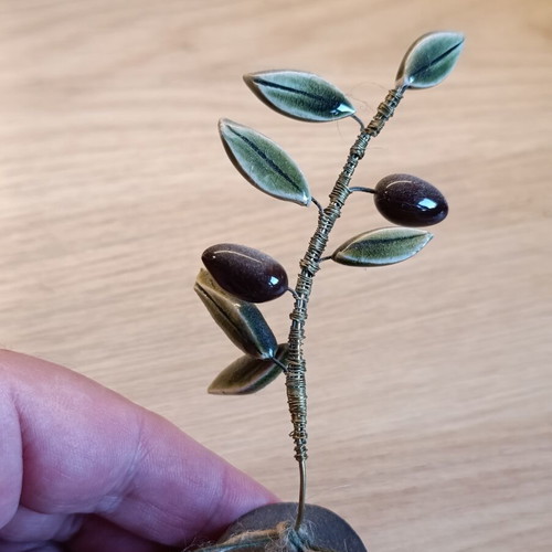 Decorative olive branch handmade porcelain, like new, 12 cm
