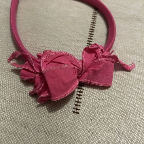 Children's fabric hairband pink like new Marasil