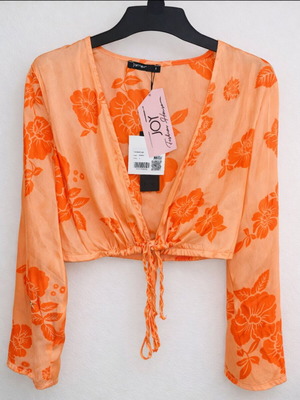 Floral πορτοκαλί crop top Fame καινούργιο με ταμπελάκια, μέγεθος S