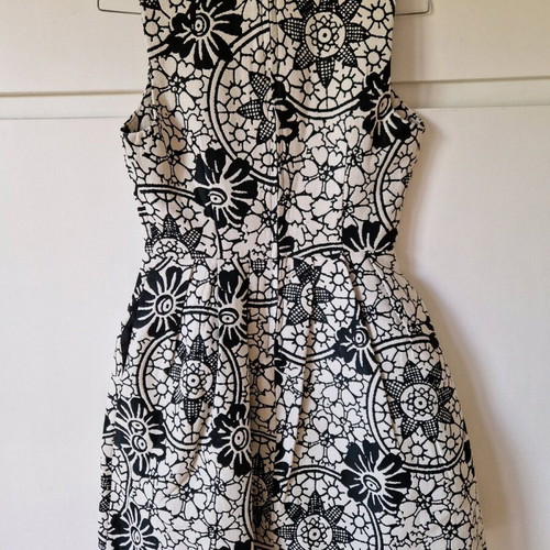Floral sleeveless dress XS new, Blue Vanilla