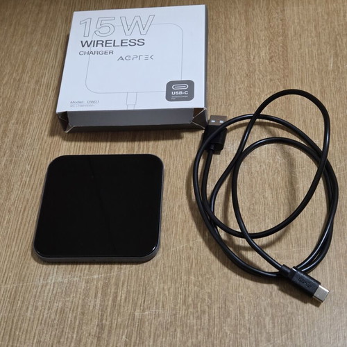 AGPTEK DW01 wireless charger 15W new, Qi-compatible