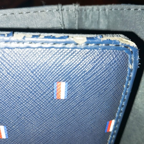 Πορτοφόλι Tommy Hilfiger μεταχειρισμένο, ναυτικό μπλε unisex