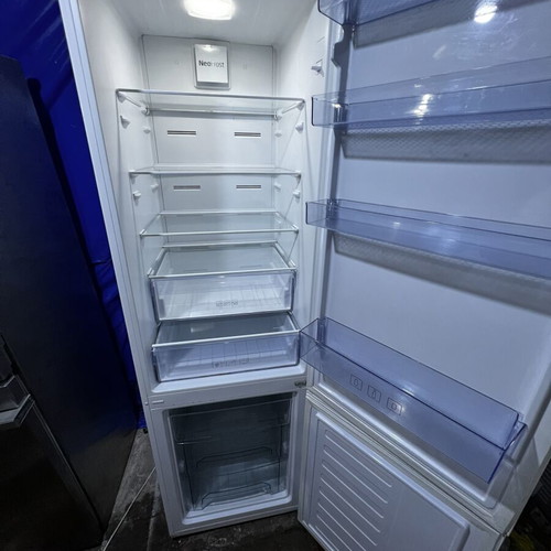 Beko refrigerator freezer like new
