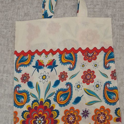 Summer bag made of Italian fabric sewn in Greece