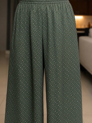 Hemithea wide satin pants small medium like new