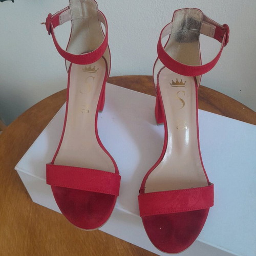 Suede red sandals used No.37 with leather insole