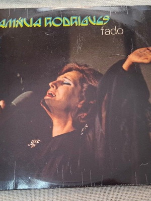 Amália Rodrigues Fado LP, παραδοσιακή μουσική