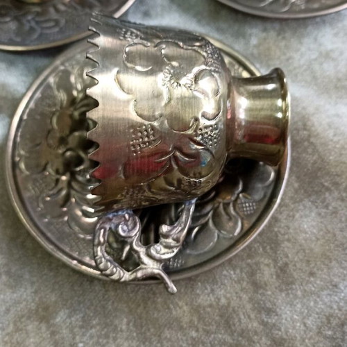 Bronze coffee set used, 5 cups with 5 saucers, silver-plated tray