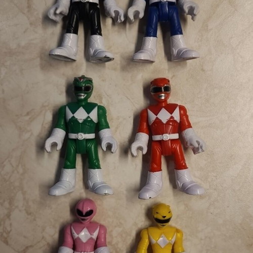 Power Rangers full play set like new, small Imaginext figures