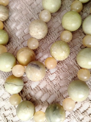 Handmade necklace from serpentine and aragonite new