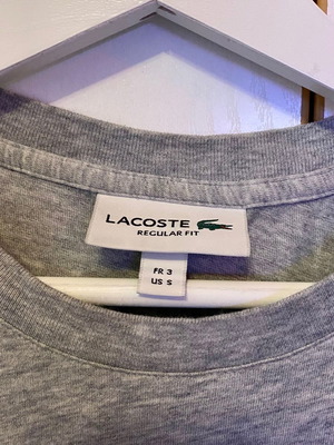 Къс ръкав Lacoste автентичен, размер S, сив, regular fit