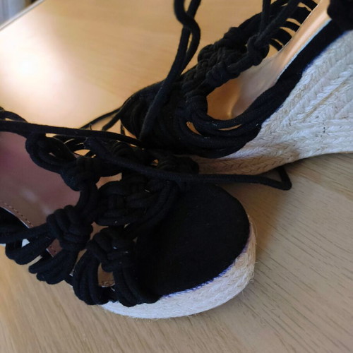 Vera Blum platform sandals new with tags, black and beige, size 38