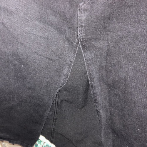 Black denim skirt One Size like new by Adam's Shoes
