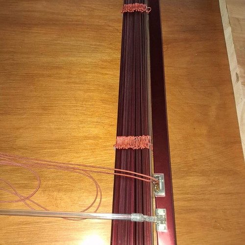 Bordeaux blinds like new, pack of 8 pieces