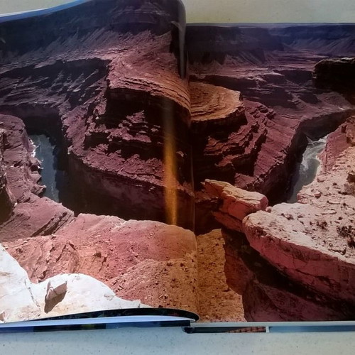 Globus Travel Encyclopedia USA & Canada new, 10 routes