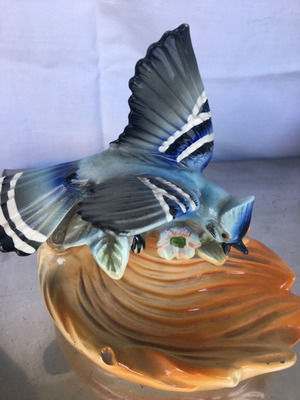 Ceramic decorative bird container used