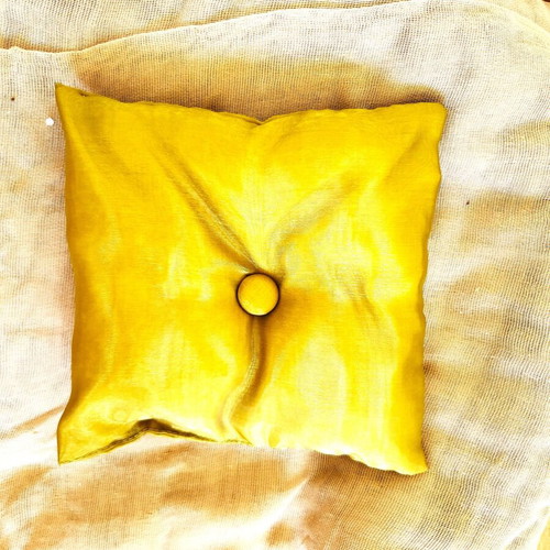 Luxury Satin Pillows like new with covered button