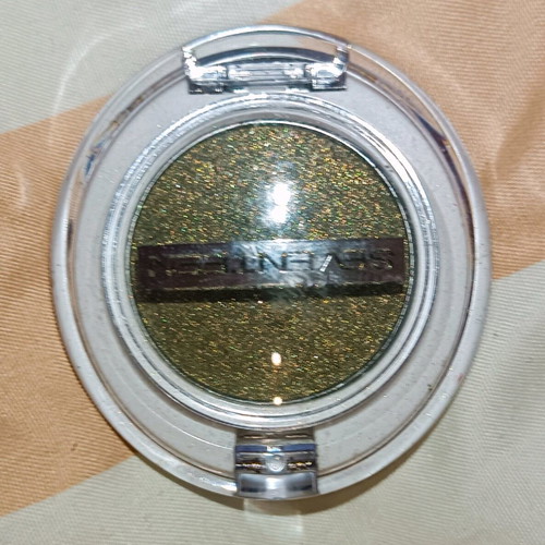 Seventeen Star Sparkle eyeshadow new, olive green
