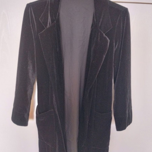 Velvet jacket like new with belt, small medium large