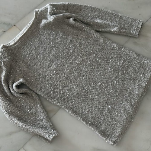 Zara Knit silver sweater with sequins and 3/4 sleeve like new, size S