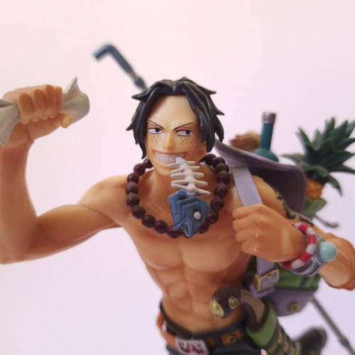 One Piece Ace Figure like new