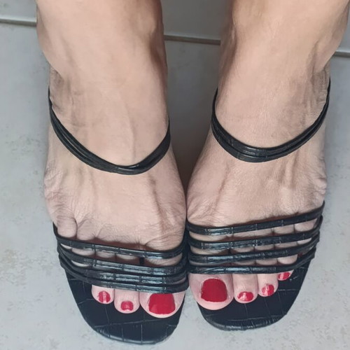 Two pairs of sandals like new, size 37, black