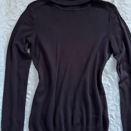 Zara fitted brown turtleneck sweater, size S