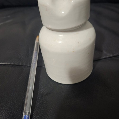 Porcelain insulator of Hellenic State Railways (SEK)
