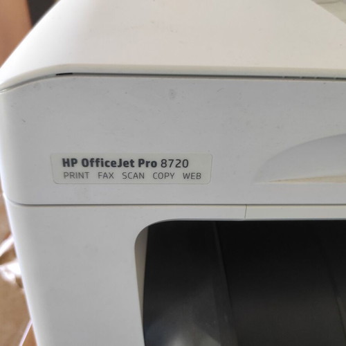 HP OfficeJet Pro 8720 color inkjet multifunction printer like new