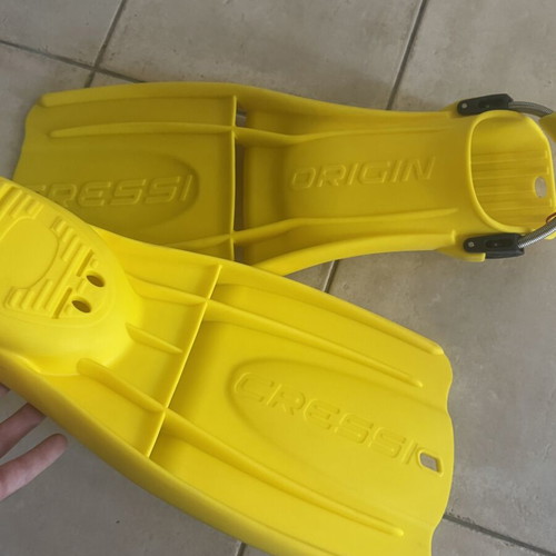 Cressi Origin LD Fins like new