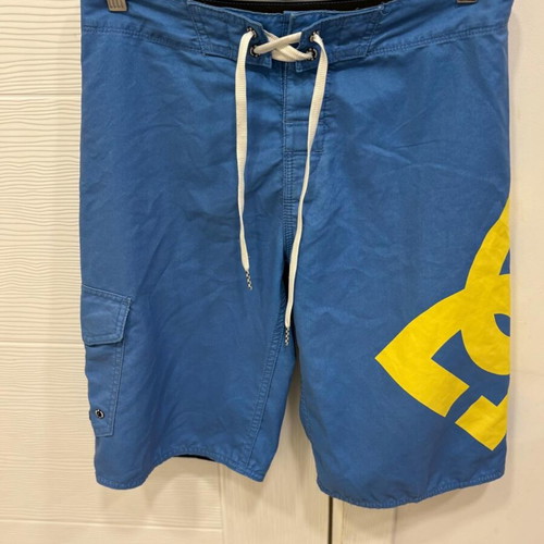 DC Shoes Boardshorts size 29 used, blue
