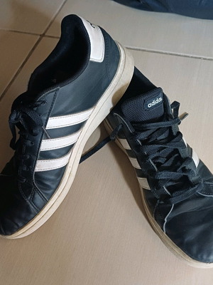 Adidas Grand Court Base used, size 40, black