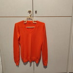 Celestino orange pullover new, size small