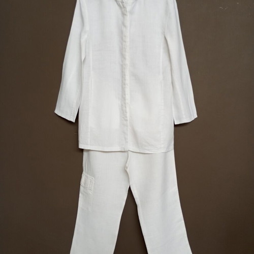 White Linen Co-ord Set LICE like new, jacket and cargo pants