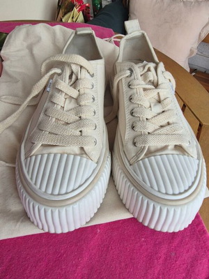 Ami Paris original sneakers like new, size 39