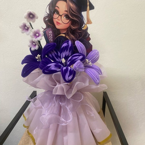 Handmade bouquet new, ideal graduation gift