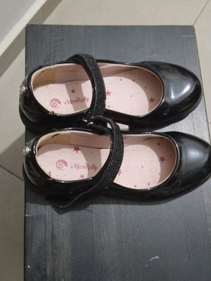 Black children's ballerina shoes, size 34