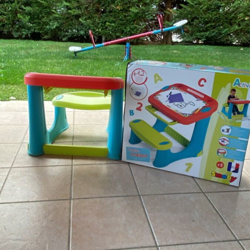 Smoby Magic Desk used, set of two for writing and drawing