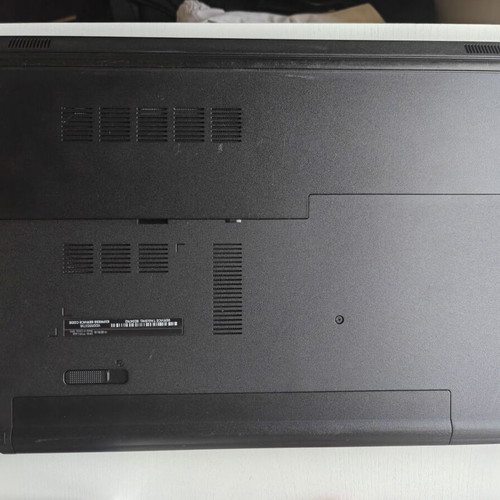 Dell Inspiron 5558 laptop used, Intel Core i3, 8GB RAM, 500GB SSD