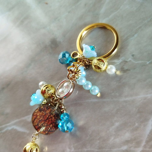 Keychain purse charm new with beads in blue and gold tones
